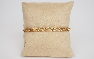 Yellow gold bracelet, chain link.