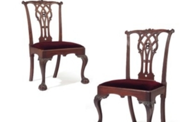 THE RICHARD EDWARDS PAIR OF CHIPPENDALE CARVED MAHOGANY SIDE CHAIRS, CARVING ATTRIBUTED TO MARTIN JUGIEZ (D. 1815), PHILADELPHIA, 1770-1775