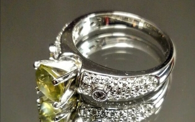 14 kt. Gold - Ring - 1.17 ct Alexandrite - Diamonds