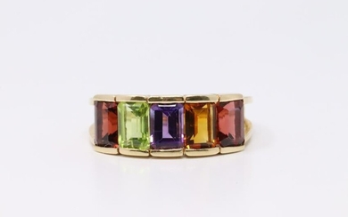 14Kt Yellow Gold Multi-Color Ring.