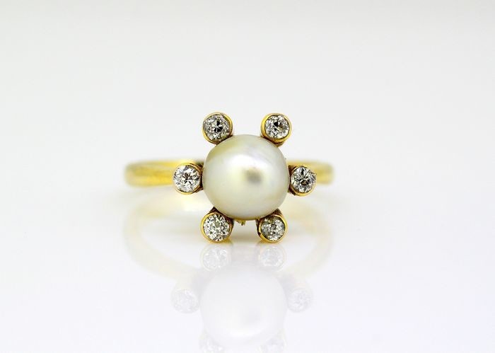 18 kt. Saltwater pearls, Yellow gold - Ring - Diamonds