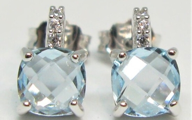 18 kt. White gold - Earrings - 2.20 ct Topaz - Diamonds