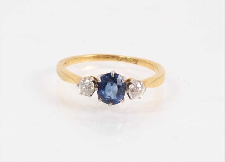 18ct gold sapphire and diamond three stone ring