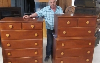 2 Maple chest of drawers need restoration