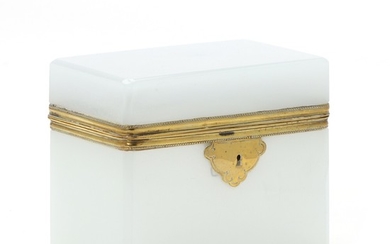 A white glass sugar casket square with cut corners, fitted with brass closure. France 19th century. H. 10.5 cm. L.12.5 cm. W. 8 cm.