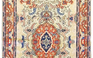 5 x 8 Fine Persian Tabriz Rug Wool Silk