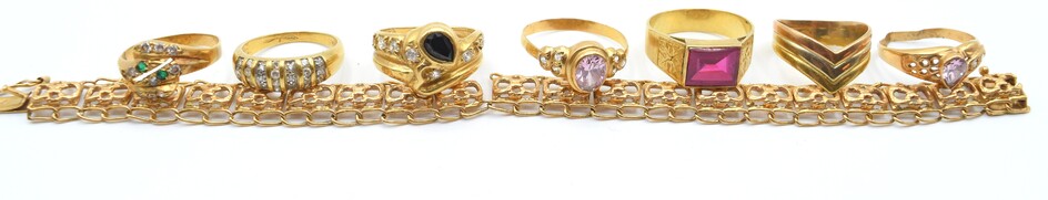 7 bagues et bracelet en or 3 couleurs 18 ct (pierres fausses, pierres de couleur,...