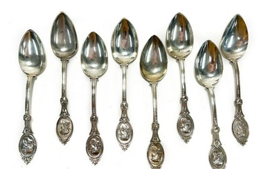 8 Hotchkiss & Schreuder Sterling Silver Medallion Grapefruit Spoons, Late 19th C