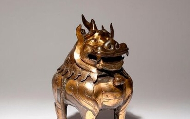 A CHINESE PARCEL-GILT BRONZE 'LUDUAN' INCENSE BURNER AND COVER 17TH...