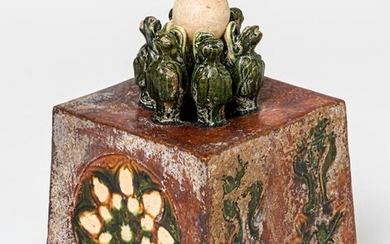A CHINESE SEAL-LIKE CUBE WITH 6 YOUNG DRAGONS AND