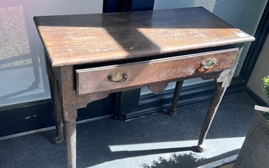 A George III style oak side table, width 82cm, depth 38cm, h...