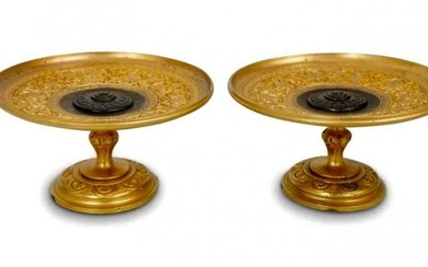 A PAIR OF 19TH C. GILT BRONZE BARBEDIENNE TAZZAS