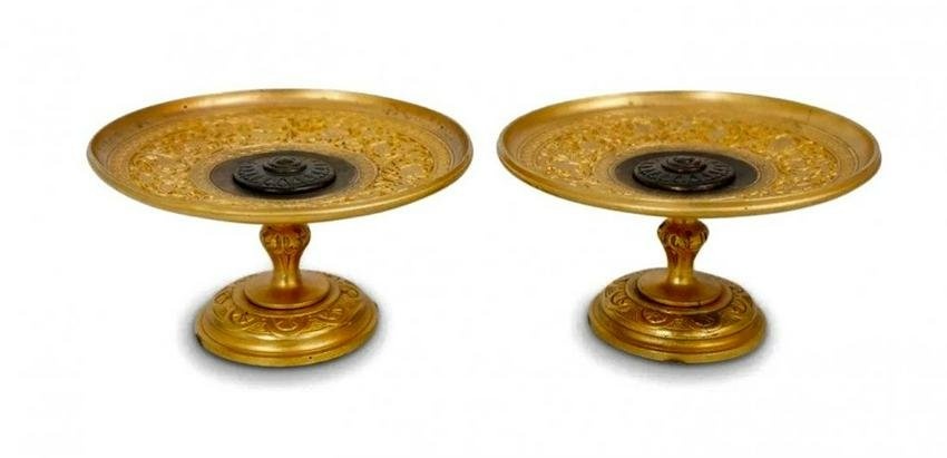 A PAIR OF 19TH C. GILT BRONZE BARBEDIENNE TAZZAS
