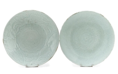 A PAIR OF CHINESE CELADON DISHES LATE 19TH EARLY 20TH CENTURY.