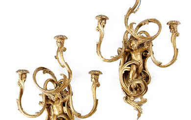 A PAIR OF VICTORIAN GILTWOOD AND COMPOSITION WALL SCONCES IN ROCOCO STYLE