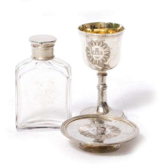 A VICTORIAN SILVER AND PARCEL GILT TRAVELLING COMMUNION CHALICE...