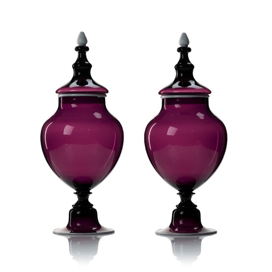 A pair of purple glass jars with covers, presumably Norway, 19th Century.