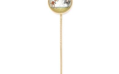 AN ANTIQUE ESSEX CRYSTAL POLO TIE PIN in yellow gold