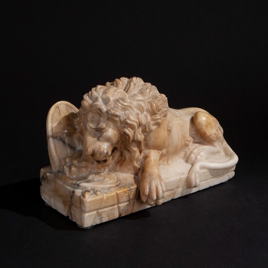 Alabaster sculpture depicting the "Lion of Lucerne", Italy 19th century