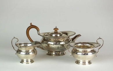 An Edwardian three piece silver tea service