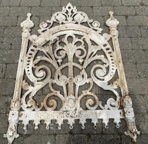 Antique C 1881 Cast Iron Cemetary Gate