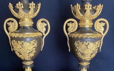 Baluster vase (2) - Bronze (gilt)