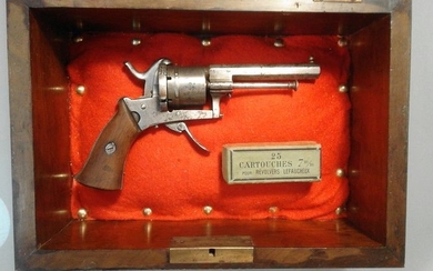 Belgium - Fabrique d'armes de Liège - Revolver ELG à six chambres - Double action (DA) - Pinfire (Lefaucheux) - Revolver - 7mm Cal