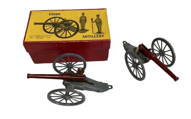 Britains American Civil War Union Artillery in box No.2057, plus one other loose (2)