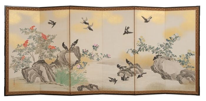 Byobu, Folding screen - paper in wooden frame - Utsumi Kichidô 内海吉堂 (1850～1925) - Dynamic painting of blossoming flowers and kasasagi birds along a lingering river - Japan - Late Meiji - Taisho period
