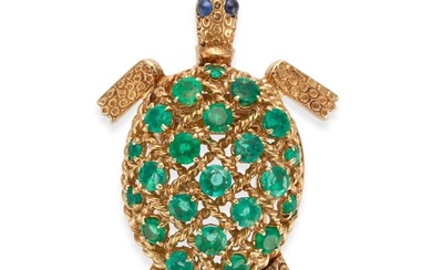 CARTIER, A VINTAGE EMERALD AND SAPPHIRE TURTLE BROOCH in 18ct yellow gold, the shell set with round