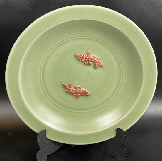 青瓷折沿大盘 CELADON DOUBLE FISH DISH