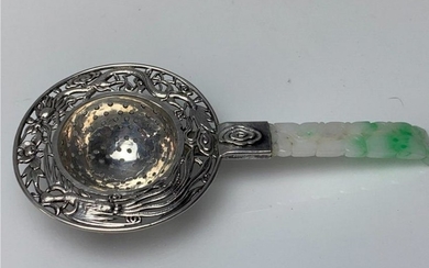 CHINESE JADE AND STERLING SILVER TEA STRAINER