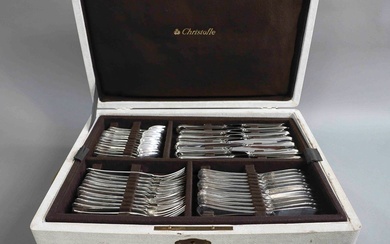 CHRISTOFLE - Ménagère modèle “Spatours” de 119 pièces en métal argenté comprenant : 12 fourchettes...