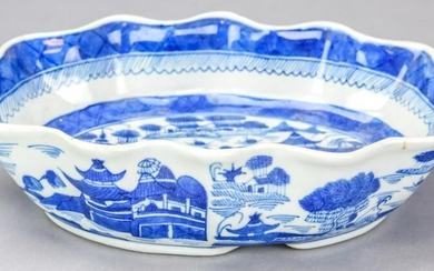 Chinese Canton Blue & White Porcelain Lotus Bowl