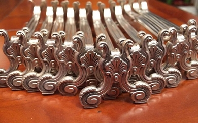 Christofle - Knives and forks rest with shell decorations (11) - Silverplate
