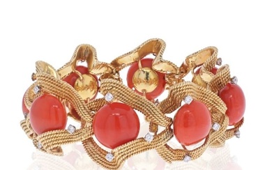 David Webb 18K Yellow Gold Coral And Diamond 1960's Bracelet
