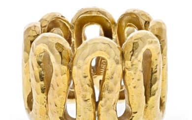 David Webb 18K Yellow Gold Zigzag Hammered Ring