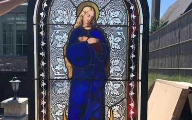 Gothic style Church stained glass window depicting Mary, 220 cm. high - Glass (stained glass) - 19th century
