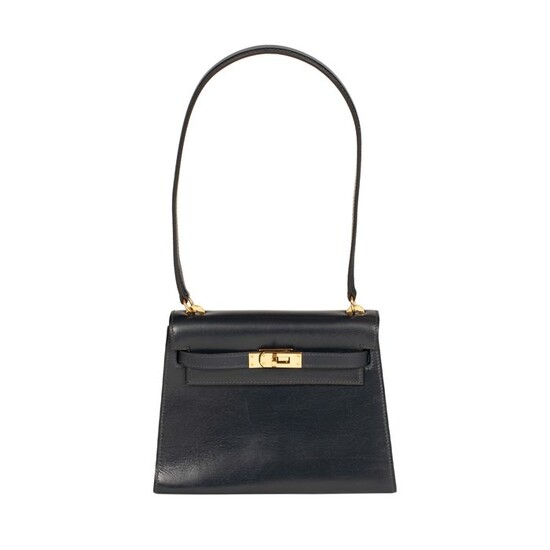 Hermès - Splendide Hermès Mini Kelly 20cm en cuir box bleu marine, garniture en métal plaqué or Handbag