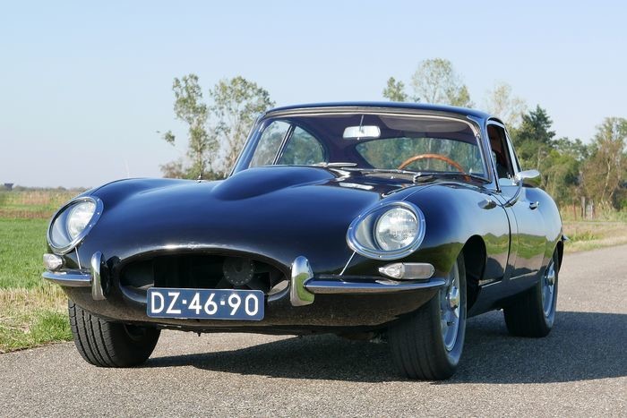 Jaguar - E-type 4.2 FHC Series 1 - 1964