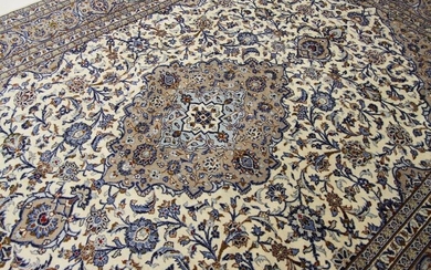 Kashan Fein - Carpet - 392 cm - 293 cm
