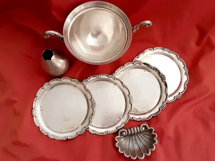 Lot of silver items (7) - .800 silver - Italy - 1920 -1970