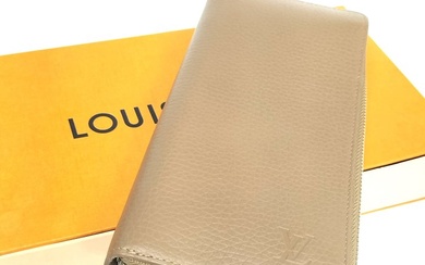 Louis Vuitton - Wallet