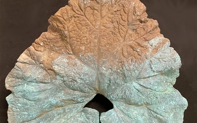 MAURO PETTIGIANI "Senza titolo" scultura in bronzo raffigurante foglia cm 93x41