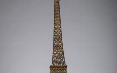 Maquette de la Tour Eiffel produit par 'Usine métallurgique parisienne' de Gustave Eiffel (h60cm)