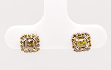 No Reserve Price - 0.74 tcw - Nat. Fancy Deep Brownish Greenish Yellow - 14 kt. White gold - Earrings Diamond
