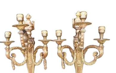 Pair of Large Empire candlesticks richly decorated with ram's head (2) - Empire - Bronze (gilt) - 19th century