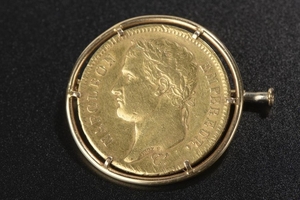 Pièce en or de 40 francs à l'effigie de Napoléon I…