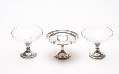 THREE FRANK M WHITING AND GORHAM ESSAY BOWLS, sterling silver and glass, first half of the 20th century.