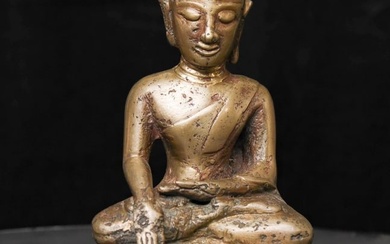 This is a rare late Pagan/Pinya bronze Burmese Buddha from the 13th or 14th centuries